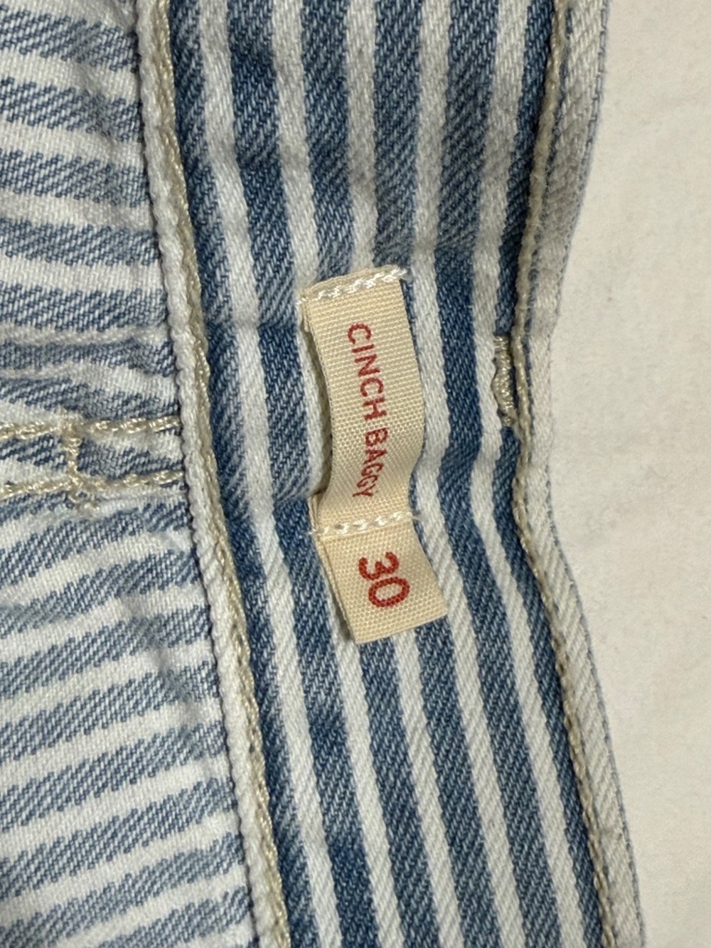 Levi's Cinch Baggy Striped Pants - Picture 4 of 4